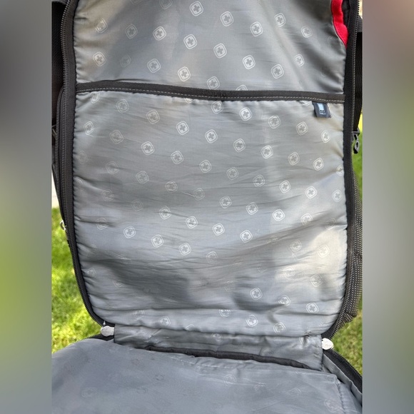 SwissGear SA3595 ScanSmart Laptop Backpack Black USB Airflow TSA - Picture 13 of 16